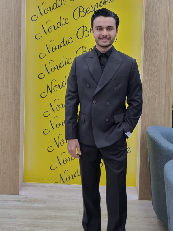 Bespoke Men's Suit Style 22