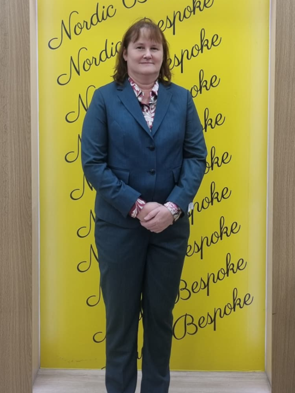 Bespoke Women's Suit Style 10